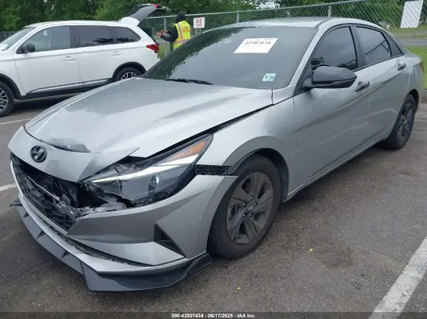 5NPLS4AG8MH005921 2021 HYUNDAI ELANTRA - Image 2