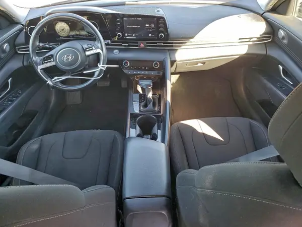 5NPLS4AG8MH022928 2021 HYUNDAI ELANTRA - Image 8