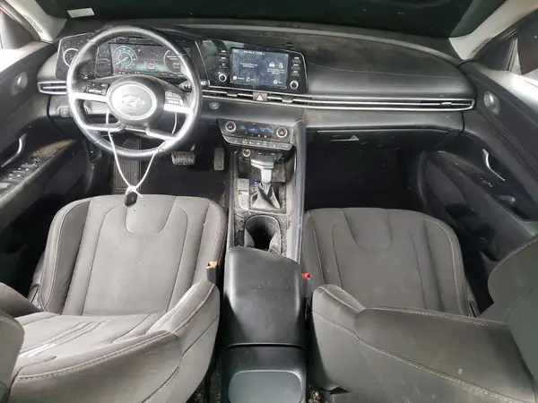 5NPLS4AG8MH027384 2021 HYUNDAI ELANTRA - Image 8