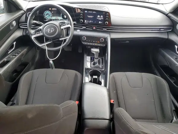5NPLS4AG8MH033864 2021 HYUNDAI ELANTRA - Image 8