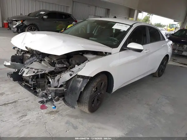 5NPLS4AG8MH035050 2021 HYUNDAI ELANTRA - Image 2