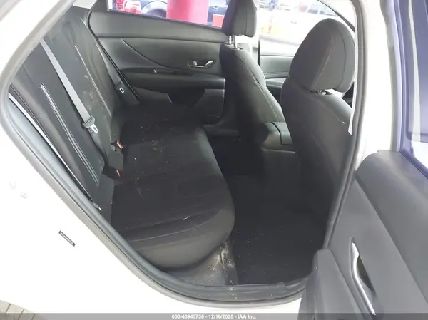 5NPLS4AG8MH035050 2021 HYUNDAI ELANTRA - Image 8
