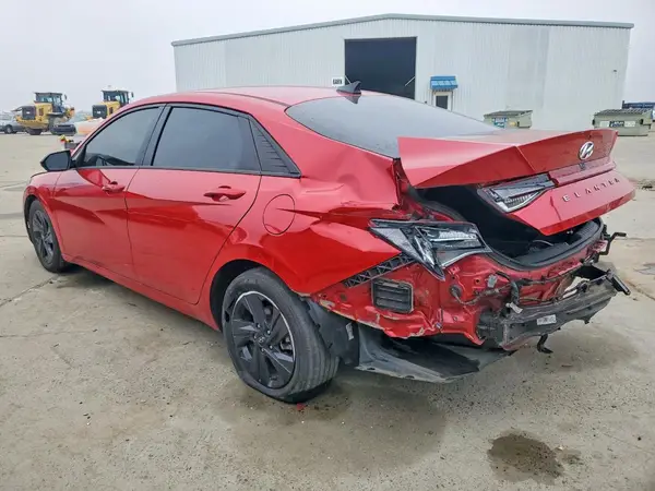 5NPLS4AG8MH037798 2021 HYUNDAI ELANTRA - Image 2
