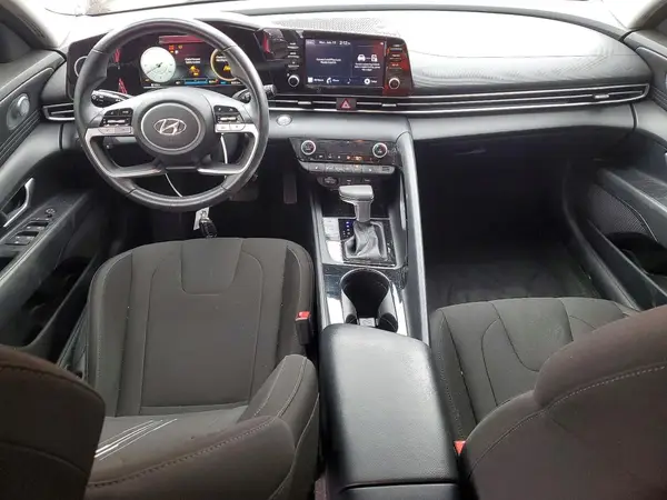 5NPLS4AG8MH037798 2021 HYUNDAI ELANTRA - Image 8