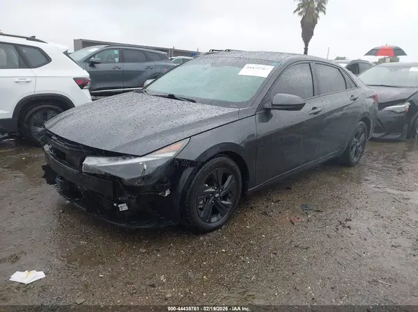 5NPLS4AG8MH043942 2021 HYUNDAI ELANTRA - Image 2