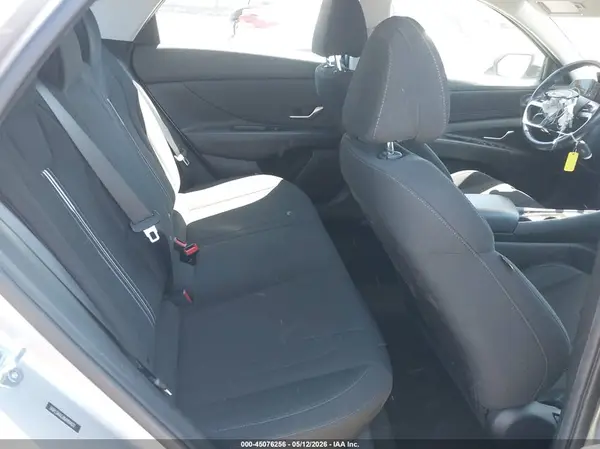 5NPLS4AG8MH044217 2021 HYUNDAI ELANTRA - Image 8