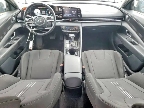 5NPLS4AG8MH047943 2021 HYUNDAI ELANTRA - Image 8