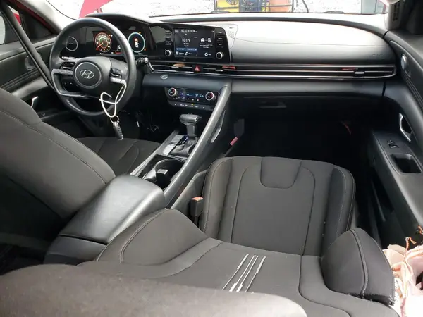 5NPLS4AG8MH051118 2021 HYUNDAI ELANTRA - Image 8