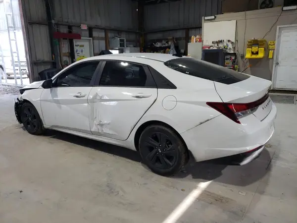 5NPLS4AG8NH054215 2022 HYUNDAI ELANTRA - Image 2