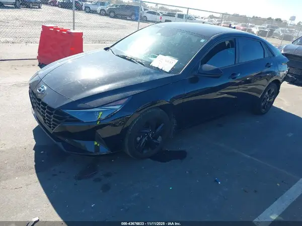 5NPLS4AG8NH056286 2022 HYUNDAI ELANTRA - Image 2