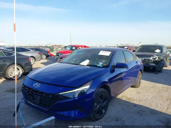 5NPLS4AG8NH068566 2022 HYUNDAI ELANTRA - Image 2