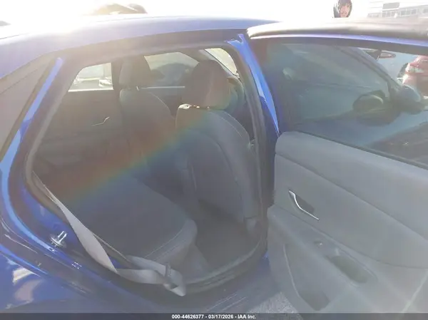 5NPLS4AG8NH068566 2022 HYUNDAI ELANTRA - Image 8