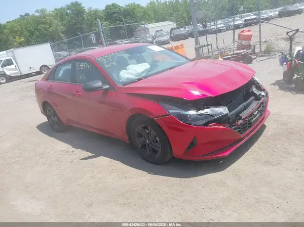 5NPLS4AG8NH084475 2022 HYUNDAI ELANTRA - Image 1