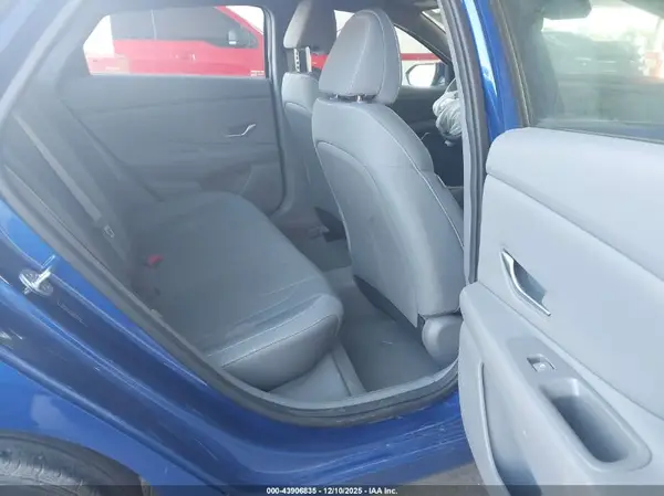 5NPLS4AG8PH098413 2023 HYUNDAI ELANTRA - Image 8