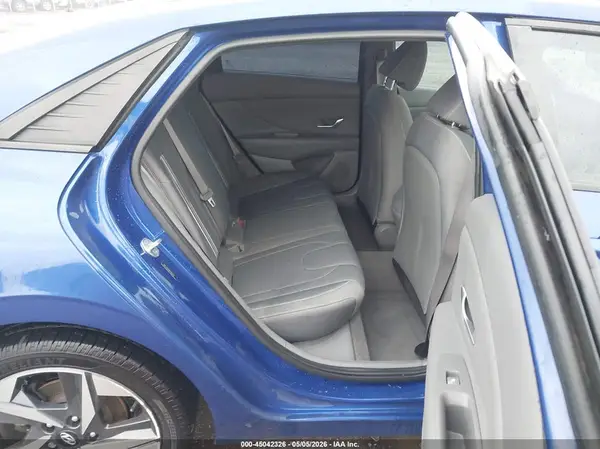 5NPLS4AG8PH105926 2023 HYUNDAI ELANTRA - Image 8