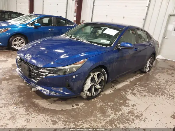 5NPLS4AG8PH108132 2023 HYUNDAI ELANTRA - Image 2