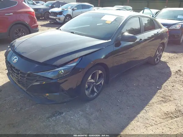 5NPLS4AG8PH108891 2023 HYUNDAI ELANTRA - Image 2