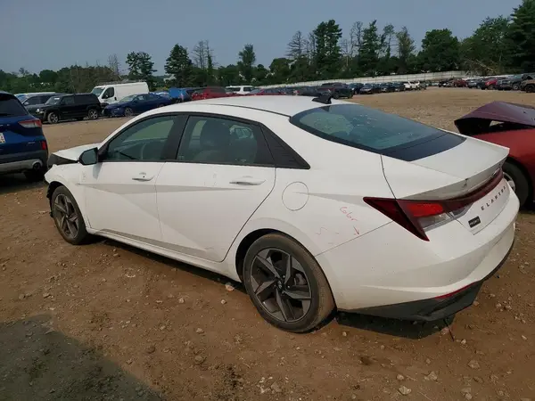5NPLS4AG8PH109202 2023 HYUNDAI ELANTRA - Image 2