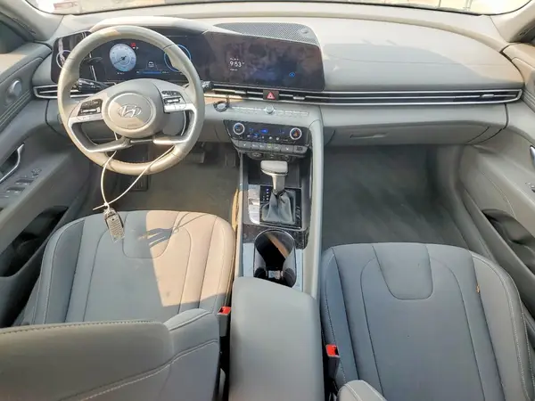 5NPLS4AG8PH109202 2023 HYUNDAI ELANTRA - Image 8