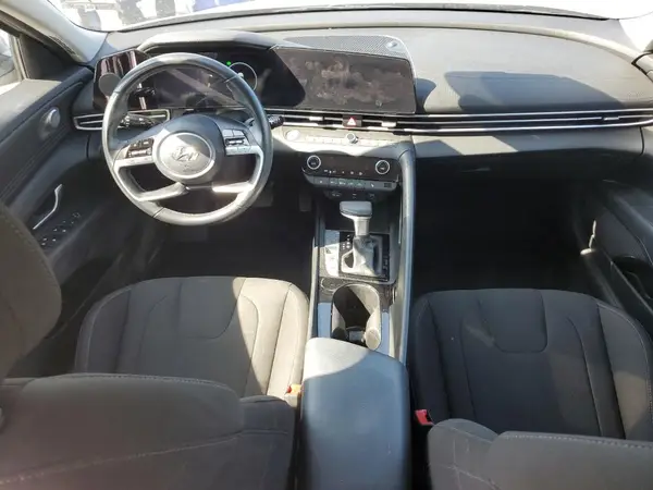 5NPLS4AG8PH113542 2023 HYUNDAI ELANTRA - Image 8