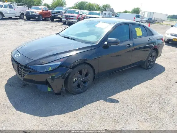 5NPLS4AG9MH009735 2021 HYUNDAI ELANTRA - Image 2