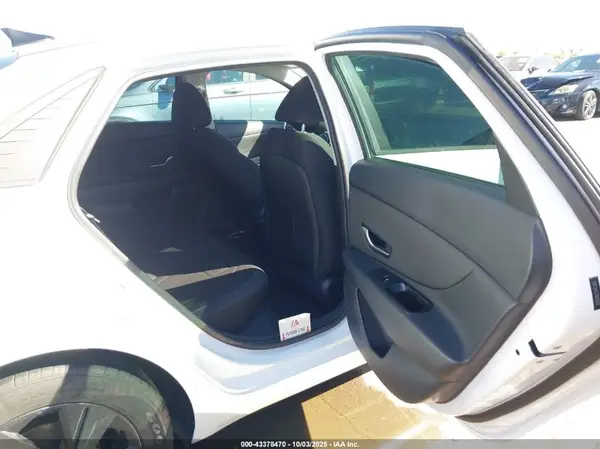 5NPLS4AG9MH051192 2021 HYUNDAI ELANTRA - Image 8