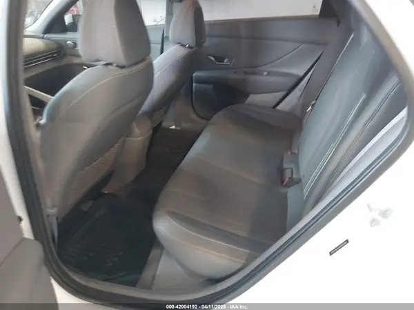 5NPLS4AG9NH055048 2022 HYUNDAI ELANTRA - Image 8