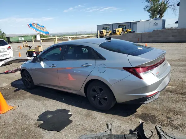 5NPLS4AG9NH055955 2022 HYUNDAI ELANTRA - Image 2