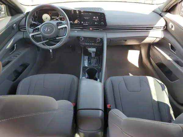 5NPLS4AG9NH055955 2022 HYUNDAI ELANTRA - Image 8