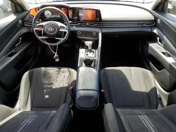 5NPLS4AG9NH056720 2022 HYUNDAI ELANTRA - Image 8