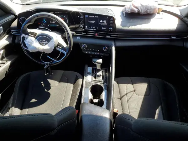 5NPLS4AG9NH057530 2022 HYUNDAI ELANTRA - Image 8