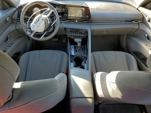 5NPLS4AG9NH059987 2022 HYUNDAI ELANTRA - Image 8