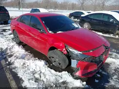 5NPLS4AG9NH061898 2022 HYUNDAI ELANTRA