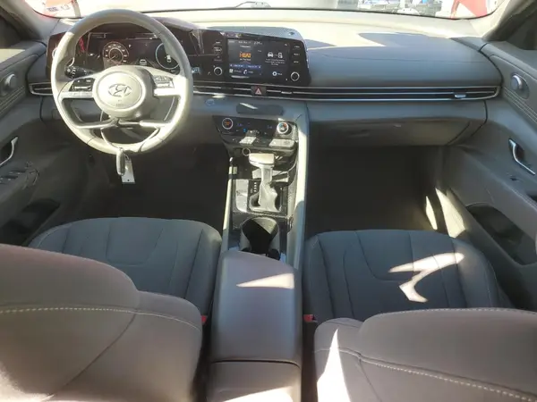 5NPLS4AG9NH062288 2022 HYUNDAI ELANTRA - Image 8