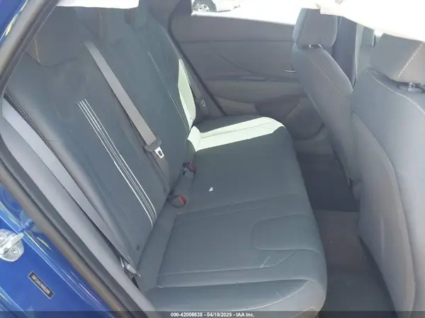 5NPLS4AG9NH062498 2022 HYUNDAI ELANTRA - Image 8
