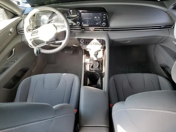 5NPLS4AG9NH067099 2022 HYUNDAI ELANTRA - Image 8