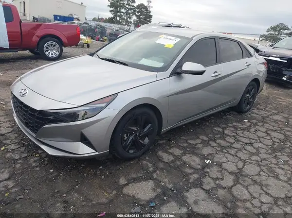 5NPLS4AG9NH067541 2022 HYUNDAI ELANTRA - Image 2