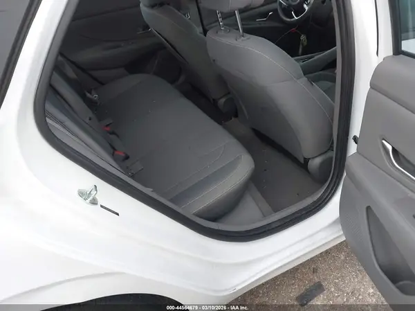 5NPLS4AG9NH071122 2022 HYUNDAI ELANTRA - Image 8