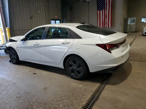 5NPLS4AG9NH075378 2022 HYUNDAI ELANTRA - Image 2