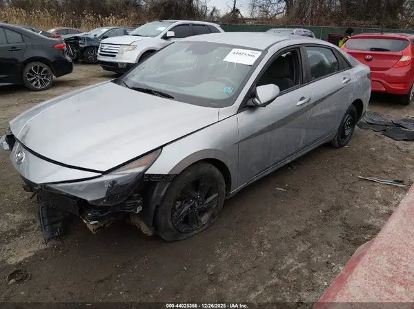 5NPLS4AG9NH076692 2022 HYUNDAI ELANTRA - Image 2