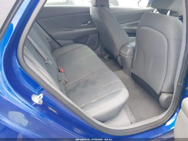 5NPLS4AG9NH076742 2022 HYUNDAI ELANTRA - Image 8