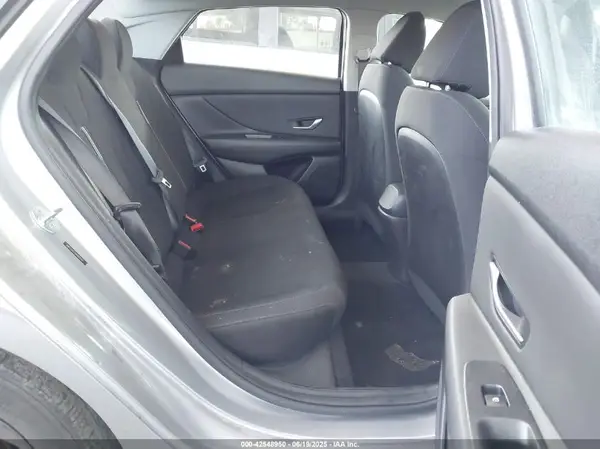 5NPLS4AG9NH078247 2022 HYUNDAI ELANTRA - Image 8
