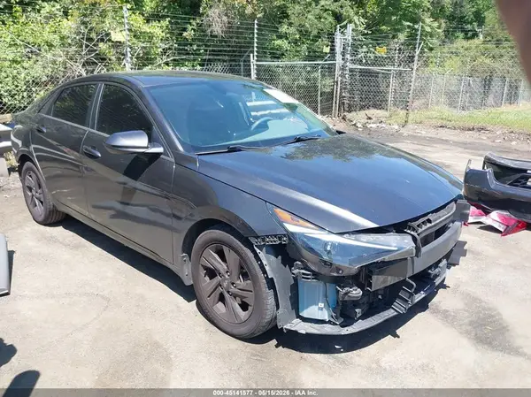 5NPLS4AG9NH078619 2022 HYUNDAI ELANTRA - Image 1