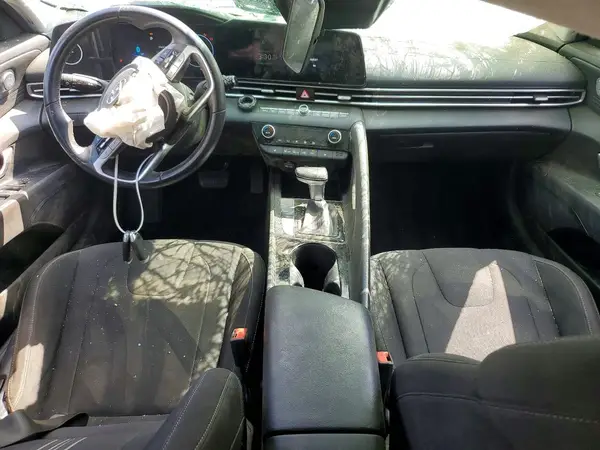 5NPLS4AG9PH090109 2023 HYUNDAI ELANTRA - Image 8