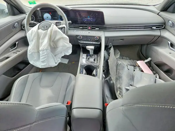 5NPLS4AG9PH096508 2023 HYUNDAI ELANTRA - Image 8