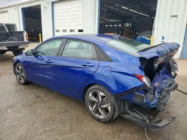 5NPLS4AG9PH096511 2023 HYUNDAI ELANTRA - Image 2