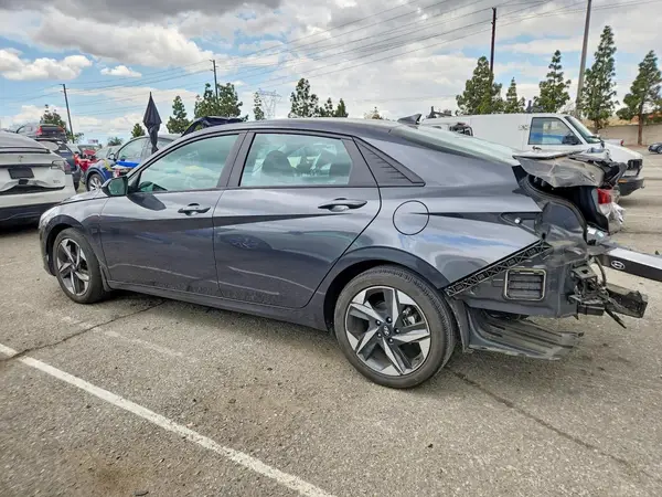 5NPLS4AG9PH096721 2023 HYUNDAI ELANTRA - Image 2