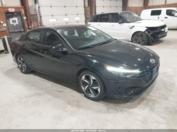 5NPLS4AG9PH106096 2023 HYUNDAI ELANTRA - Image 1