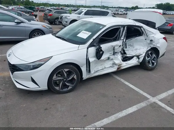 5NPLS4AG9PH115011 2023 HYUNDAI ELANTRA - Image 2