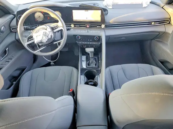 5NPLS4AG9PH119141 2023 HYUNDAI ELANTRA - Image 8